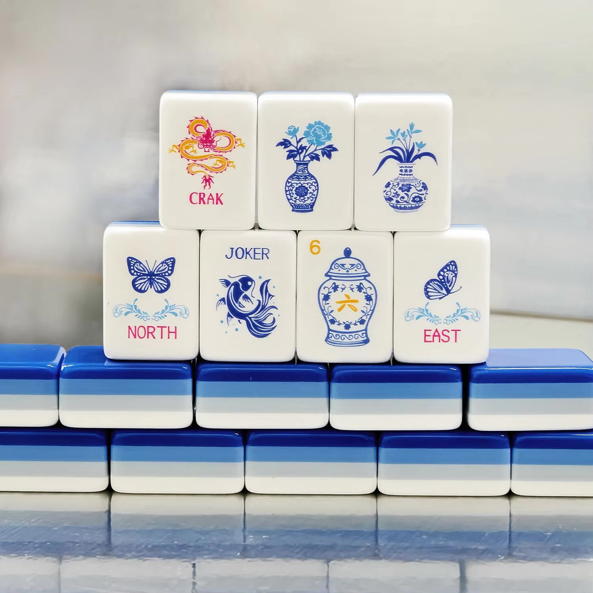 Blue & White Mahjong — 160 Tiles, Four-Layer Acrylic